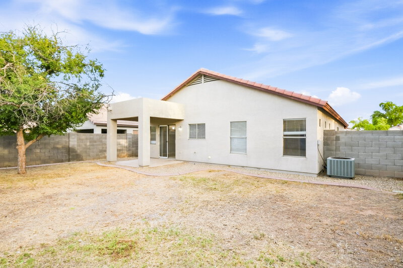 2,065/Mo, 1629 W Burgess Ln Phoenix, AZ 85041 Rear View