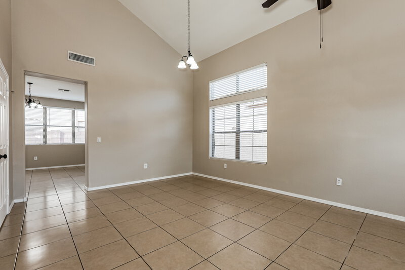 2,345/Mo, 8930 E Capri Ave Mesa, AZ 85208 Dining Room View