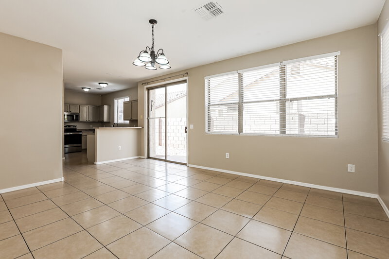 2,345/Mo, 8930 E Capri Ave Mesa, AZ 85208 Family Room View