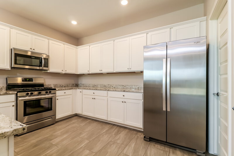 2,110/Mo, 20251 W Buchanan St Buckeye, AZ 85326 Kitchen View 2