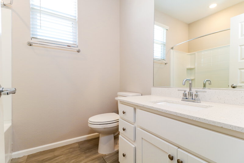 2,110/Mo, 20251 W Buchanan St Buckeye, AZ 85326 Bathroom View