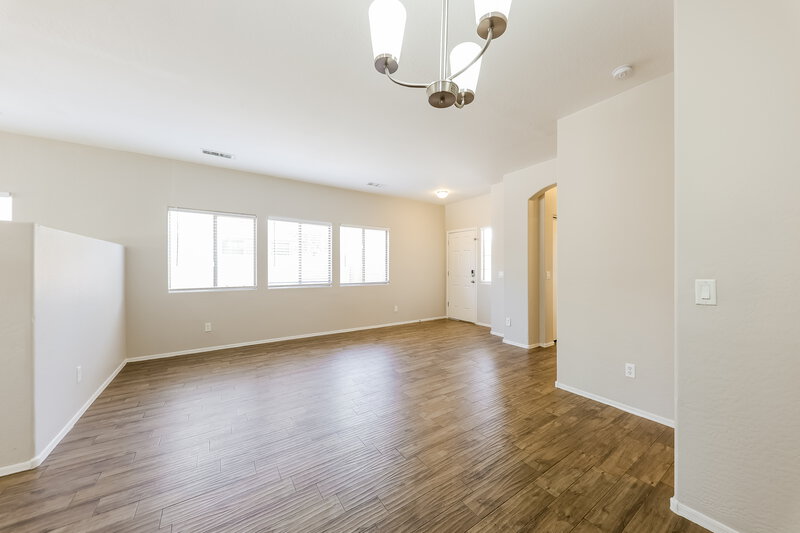 1,950/Mo, 16862 W Post Dr Surprise, AZ 85388 Dining Room View