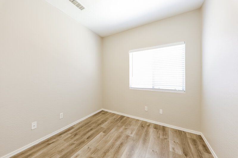 1,950/Mo, 16862 W Post Dr Surprise, AZ 85388 Bedroom View 2