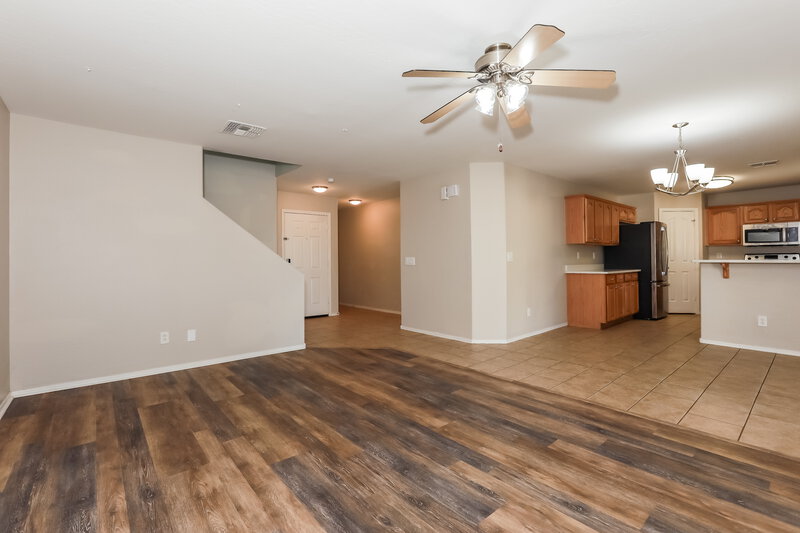 2,035/Mo, 39392 N Marla Cir San Tan Valley, AZ 85140 Living Room View 2