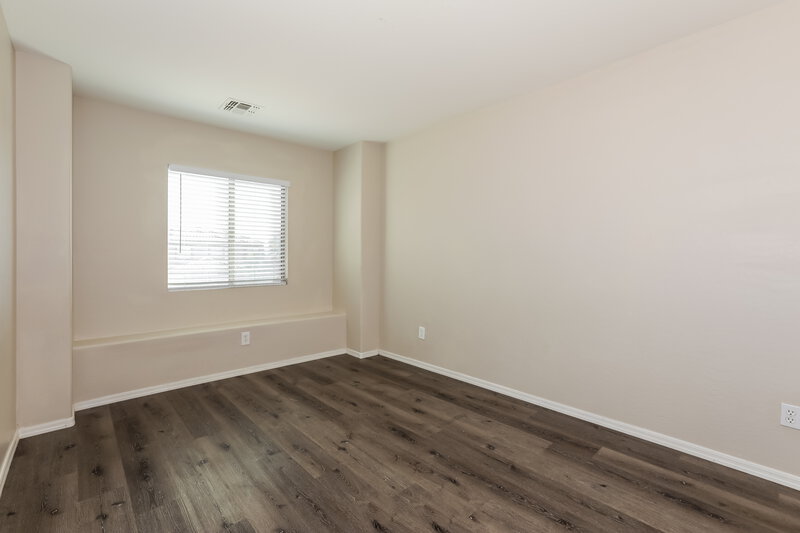 2,035/Mo, 39392 N Marla Cir San Tan Valley, AZ 85140 Bedroom View