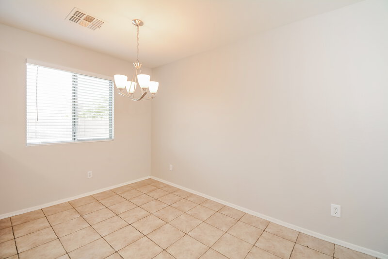 2,465/Mo, 3202 S Justin Dr Tolleson, AZ 85353 Dining Room View