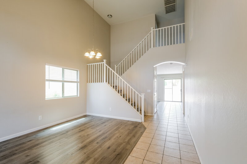 2,180/Mo, 3202 S Justin Dr Tolleson, AZ 85353 Living Room View 2