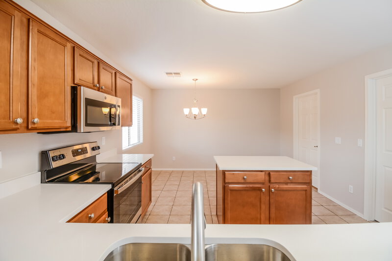 2,465/Mo, 3202 S Justin Dr Tolleson, AZ 85353 Kitchen View 2