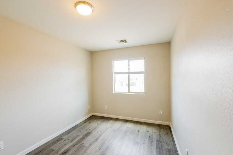2,180/Mo, 3202 S Justin Dr Tolleson, AZ 85353 Bedroom View 2