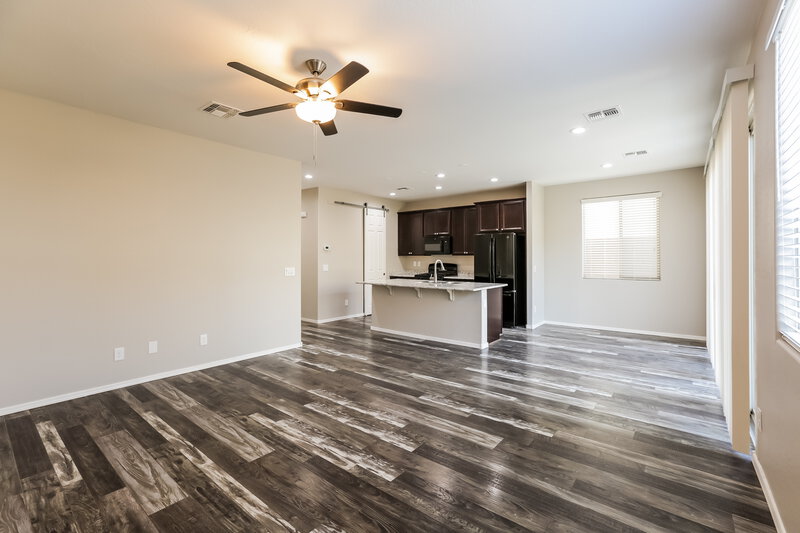 2,020/Mo, 4830 W St Anne Ave Laveen, AZ 85339 Living Room View