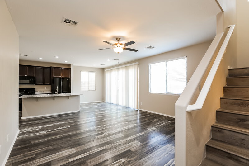 2,020/Mo, 4830 W St Anne Ave Laveen, AZ 85339 Living Room View 2