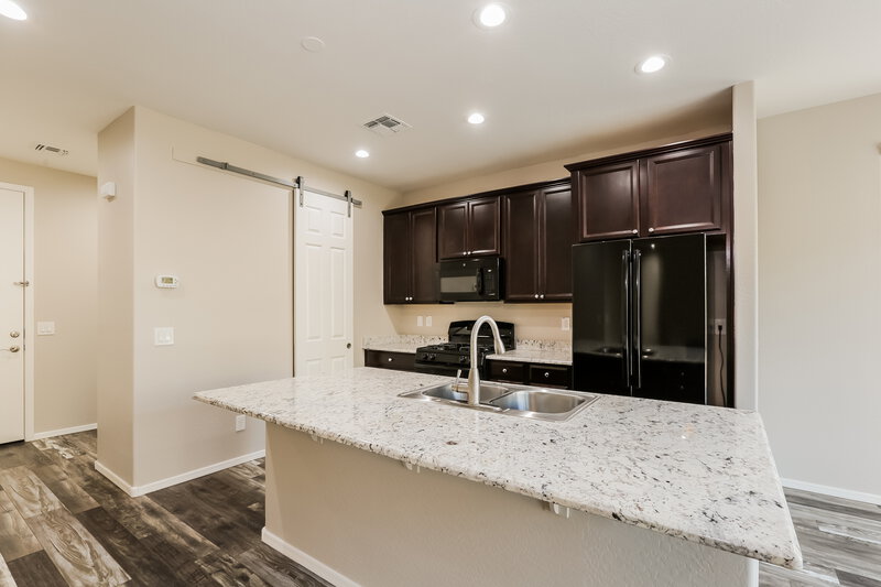 2,020/Mo, 4830 W St Anne Ave Laveen, AZ 85339 Kitchen View