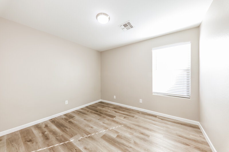 2,020/Mo, 24997 W Vista Norte St Buckeye, AZ 85326 Bedroom View 2