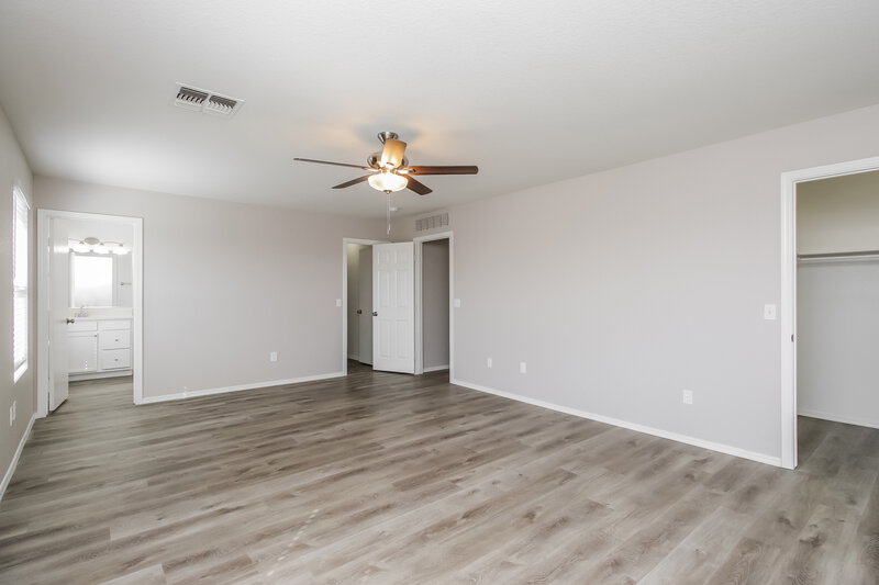 1,835/Mo, 3257 S Chaparral Rd Apache Junction, AZ 85119 Main Bedroom View 2