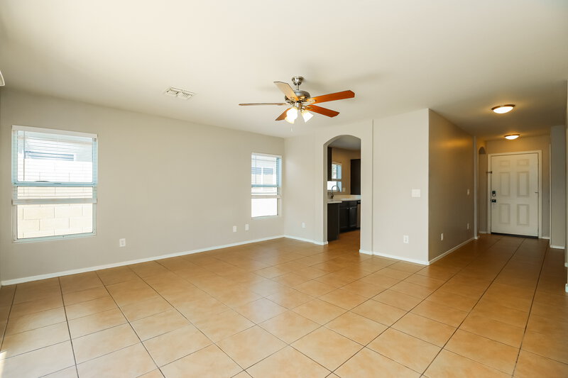 1,625/Mo, 12613 W Bloomfield Rd El Mirage, AZ 85335 Living Room View 2