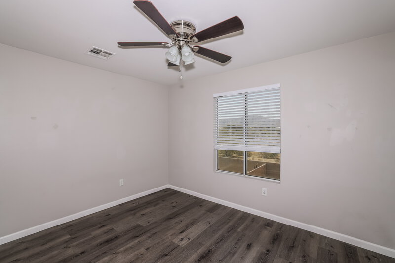 2,115/Mo, 4125 W Park St Phoenix, AZ 85041 Main Bedroom View