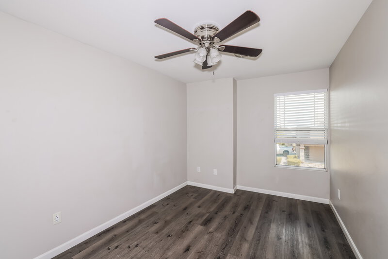 2,115/Mo, 4125 W Park St Phoenix, AZ 85041 Bedroom View 3