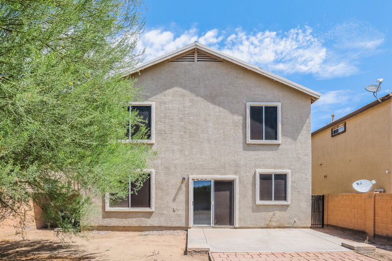 2,115/Mo, 4125 W Park St Phoenix, AZ 85041 Rear View