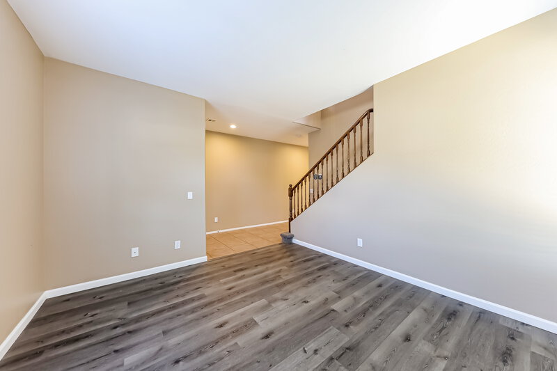 2,485/Mo, 10209 W Wier Ave Tolleson, AZ 85353 Sitting Room View