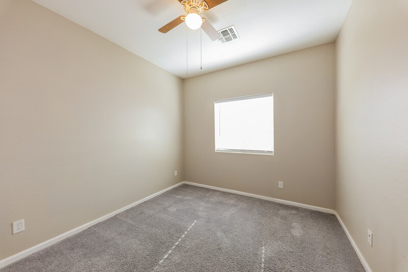 2,005/Mo, 1726 W Minton St Phoenix, AZ 85041 Bedroom View