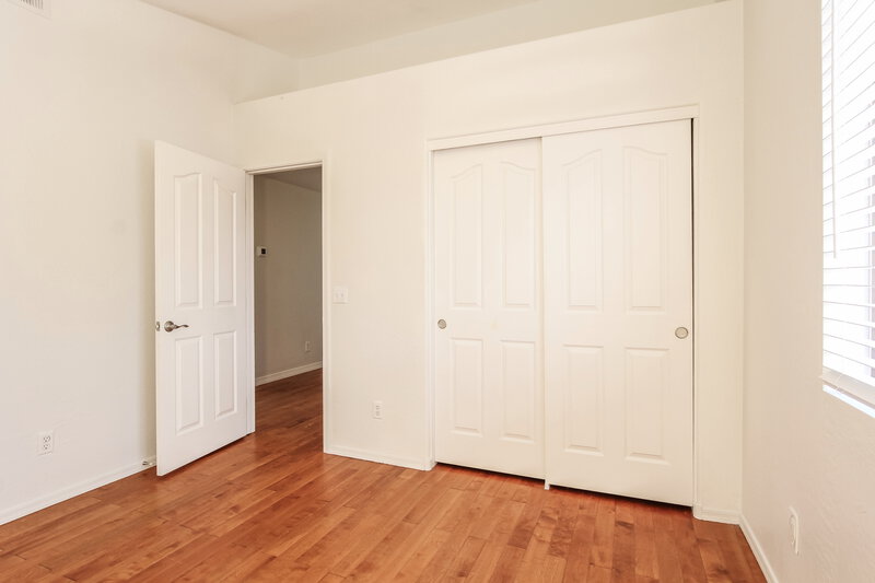 2,095/Mo, 8802 E University Dr Unit 63 Mesa, AZ 85207 Bedroom View