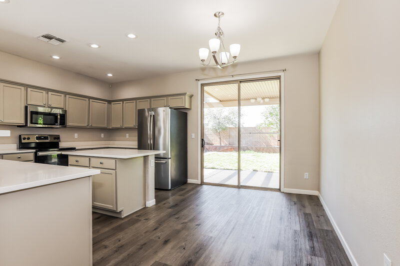 2,330/Mo, 40994 N Vine Ave San Tan Valley, AZ 85140 Dining Room View