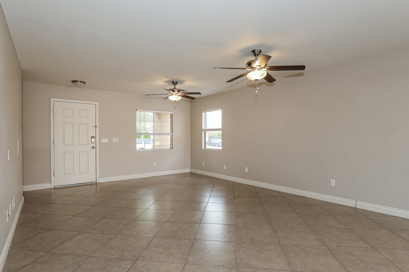 1,795/Mo, 12422 W Sharon Dr El Mirage, AZ 85335 Living Room View