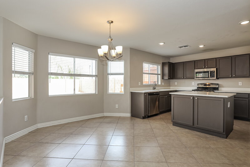 1,795/Mo, 12422 W Sharon Dr El Mirage, AZ 85335 Dining Room View