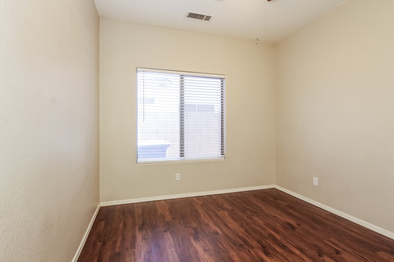 1,985/Mo, 505 W Del Rio Ln Avondale, AZ 85323 Bedroom View