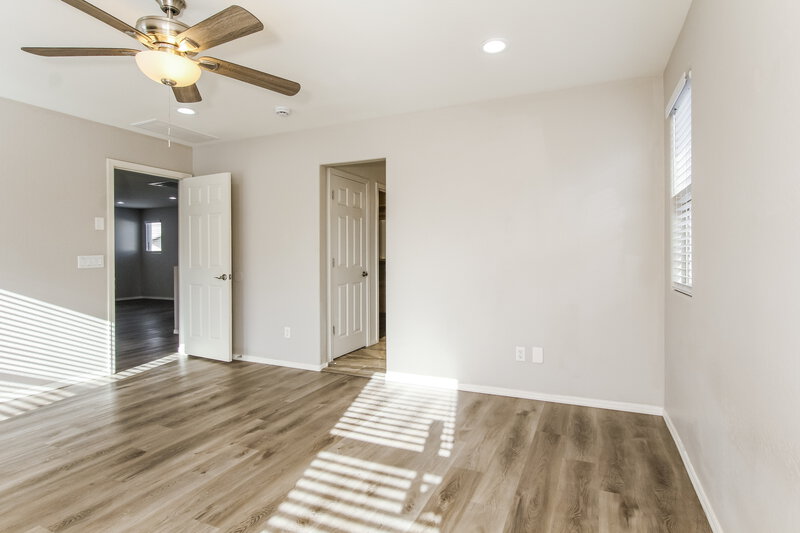 1,995/Mo, 16417 W Latham St Goodyear, AZ 85338 Main Bedroom View 2