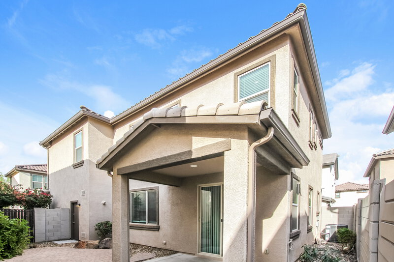 1,995/Mo, 16417 W Latham St Goodyear, AZ 85338 Rear View 2