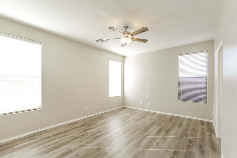 2,180/Mo, 3003 W Dunbar Dr Phoenix, AZ 85041 Main Bedroom View