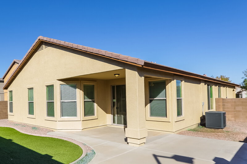 2,180/Mo, 3003 W Dunbar Dr Phoenix, AZ 85041 Rear View