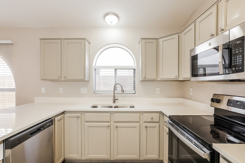 2,310/Mo, 2911 S 98th St Mesa, AZ 85212 Misc View 4