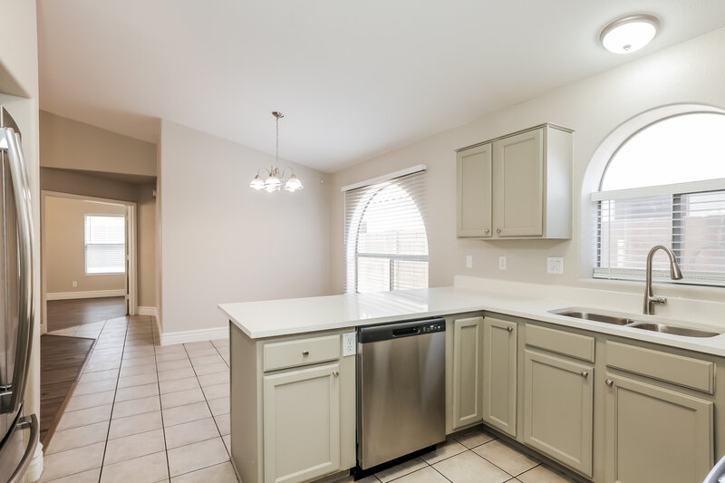 2,310/Mo, 2911 S 98th St Mesa, AZ 85212 Misc View 5