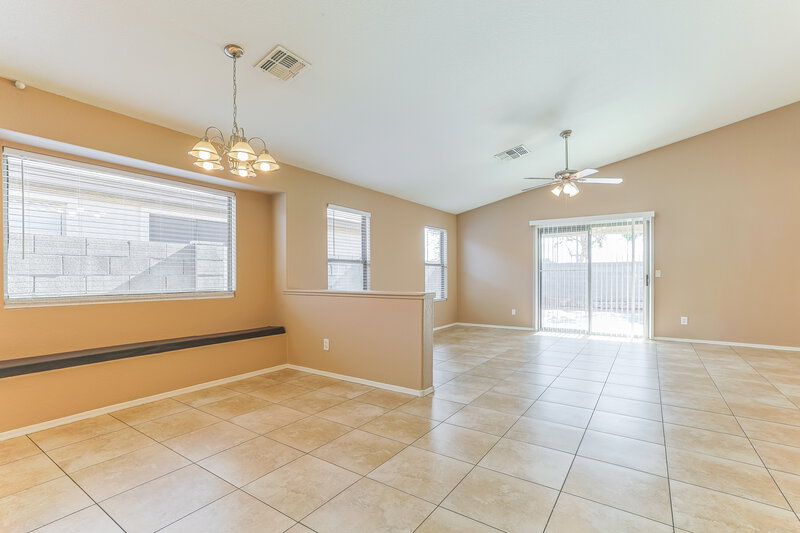 2,185/Mo, 3833 W Darrow St Phoenix, AZ 85041 Dining Room View