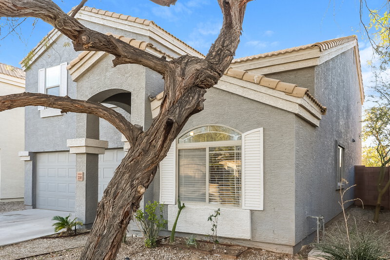 2,275/Mo, 3249 W Pecan Rd Phoenix, AZ 85041 Front View