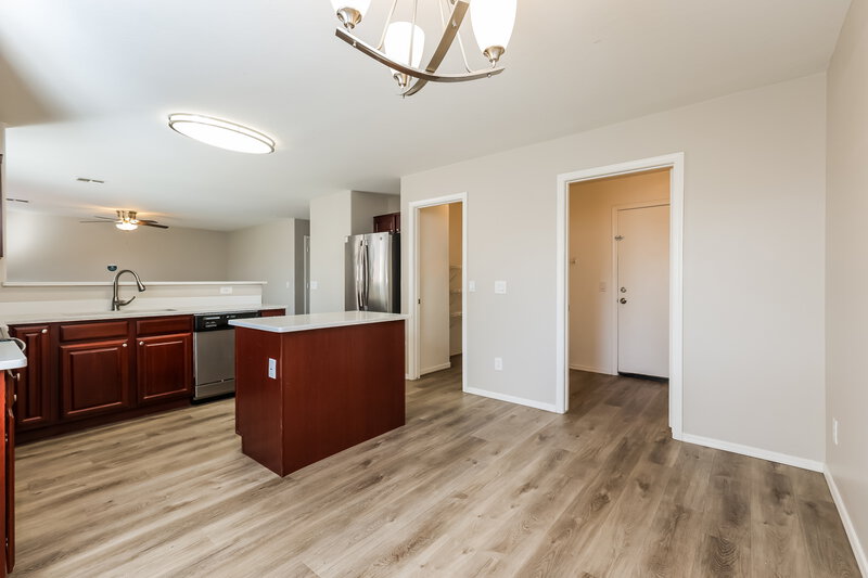 2,275/Mo, 3249 W Pecan Rd Phoenix, AZ 85041 Dining Room View