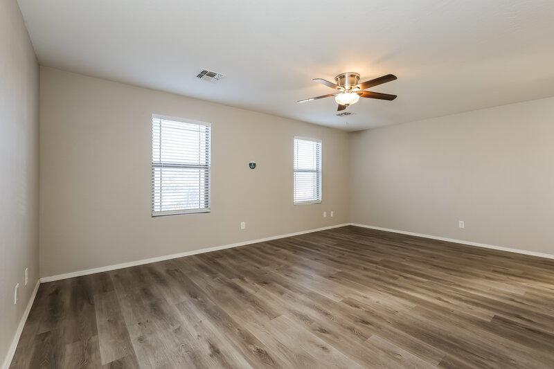 2,275/Mo, 3249 W Pecan Rd Phoenix, AZ 85041 Main Bedroom View