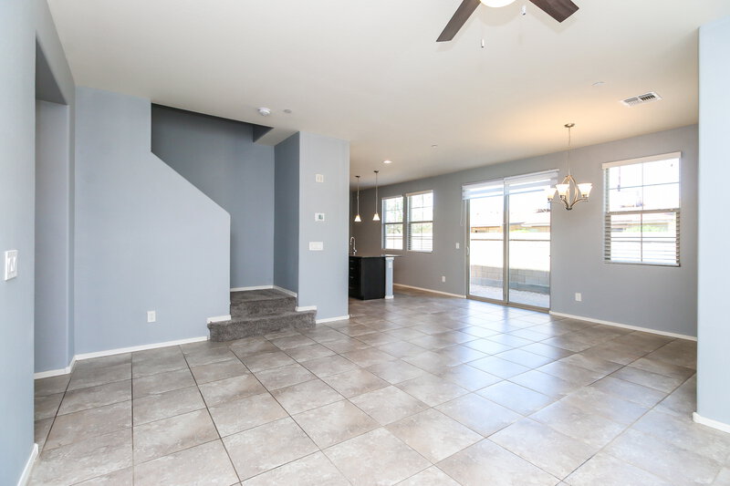 2,135/Mo, 5720 E Butte St Mesa, AZ 85205 Living Room View 3