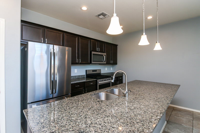 2,135/Mo, 5720 E Butte St Mesa, AZ 85205 Kitchen View