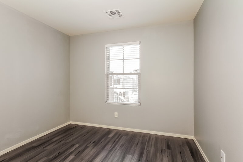 2,050/Mo, 5720 E Butte St Mesa, AZ 85205 Bedroom View 3