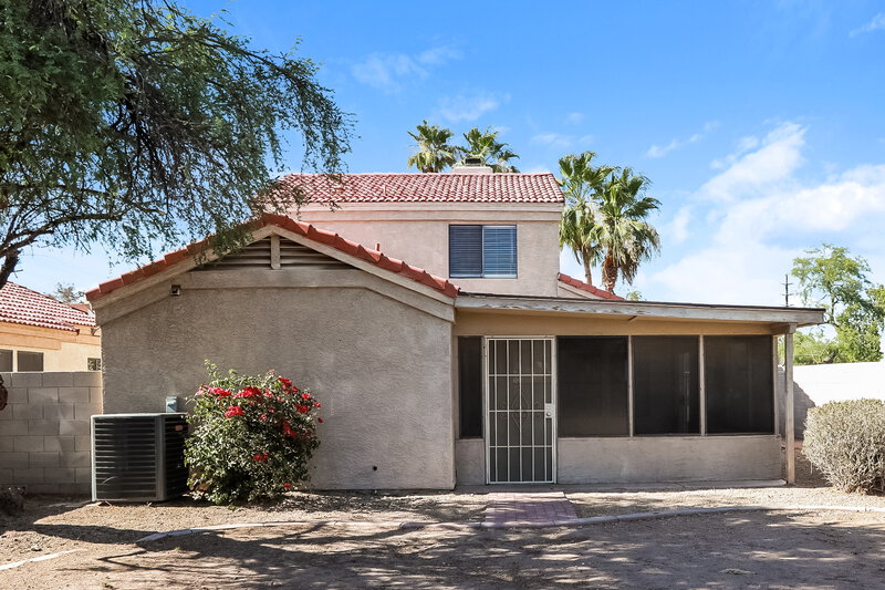 2,340/Mo, 1549 E Mineral Rd Gilbert, AZ 85234 Rear View