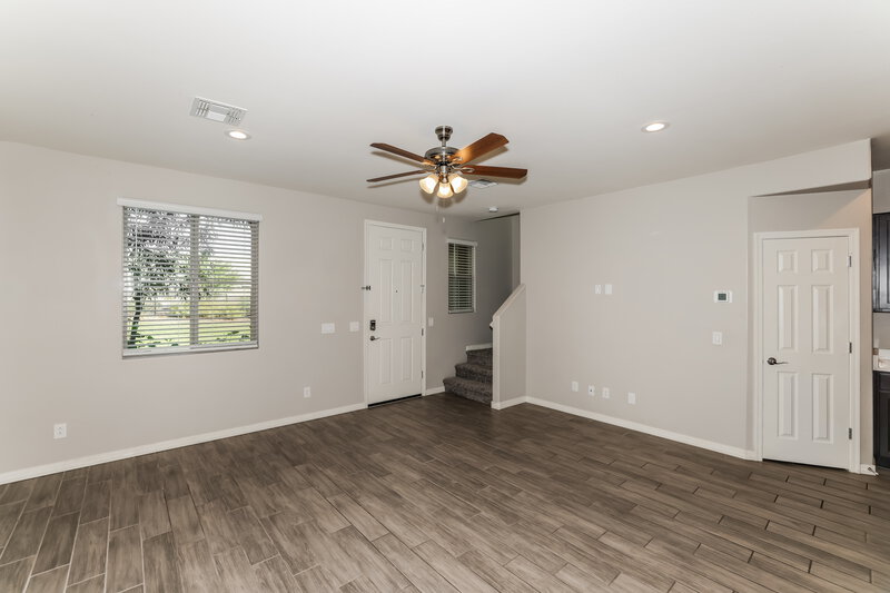 1,960/Mo, 3622 S 58th Dr Phoenix, AZ 85043 Living Room View