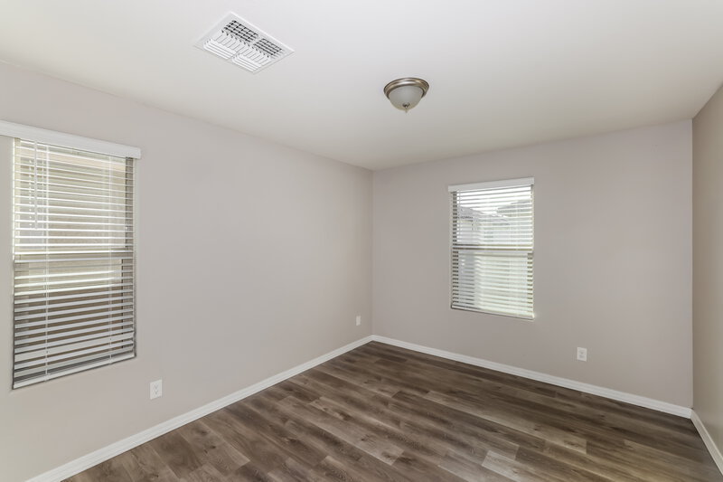 1,960/Mo, 3622 S 58th Dr Phoenix, AZ 85043 Bedroom View
