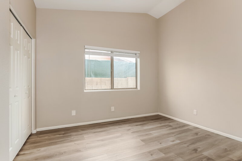 1,865/Mo, 717 E Calle Chulo Rd Goodyear, AZ 85338 Bedroom View 2