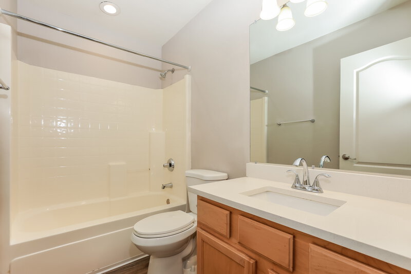 2,180/Mo, 7206 E Kael St Mesa, AZ 85207 Bathroom View