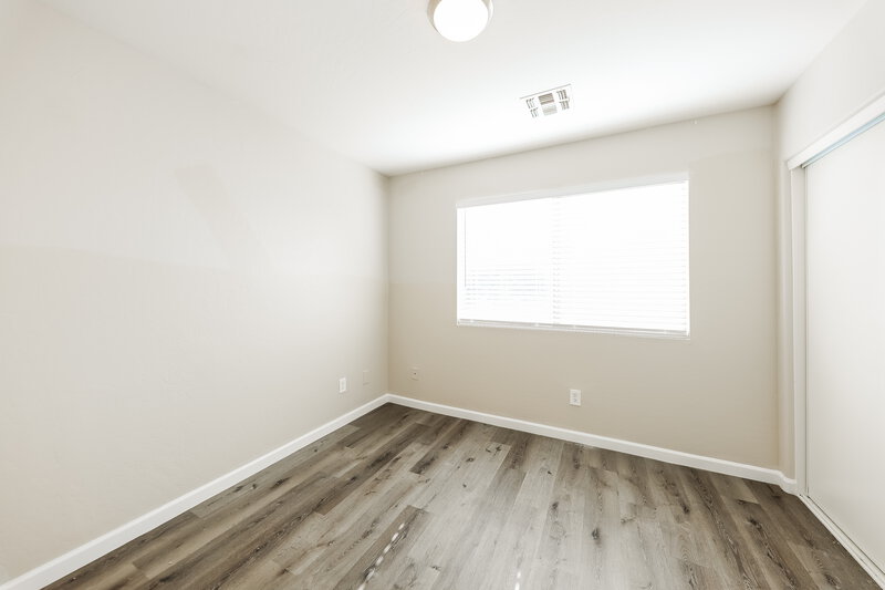 1,830/Mo, 11367 W Apache St Avondale, AZ 85323 Bedroom View