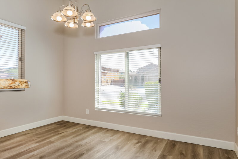 2,360/Mo, 6512 S 49th Dr Laveen, AZ 85339 Dining Room View