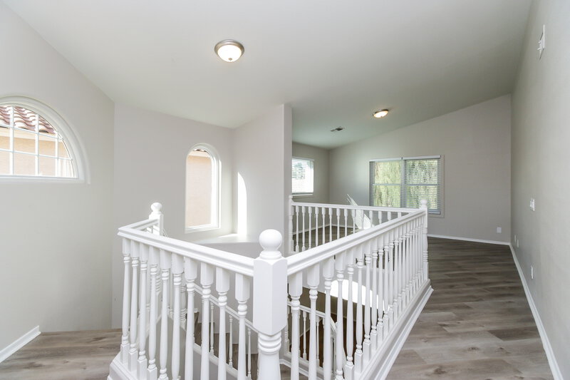 3,060/Mo, 802 W Sun Coast Dr Gilbert, AZ 85233 Loft View